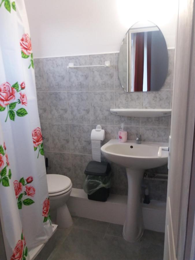 Cazare Neu-Arad Autostrada Apartment Exterior photo